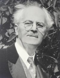 Portrait of Owen Staples: Photo by Harold Sumberg. Courtesy Maynards Fine Art, Vancouver.